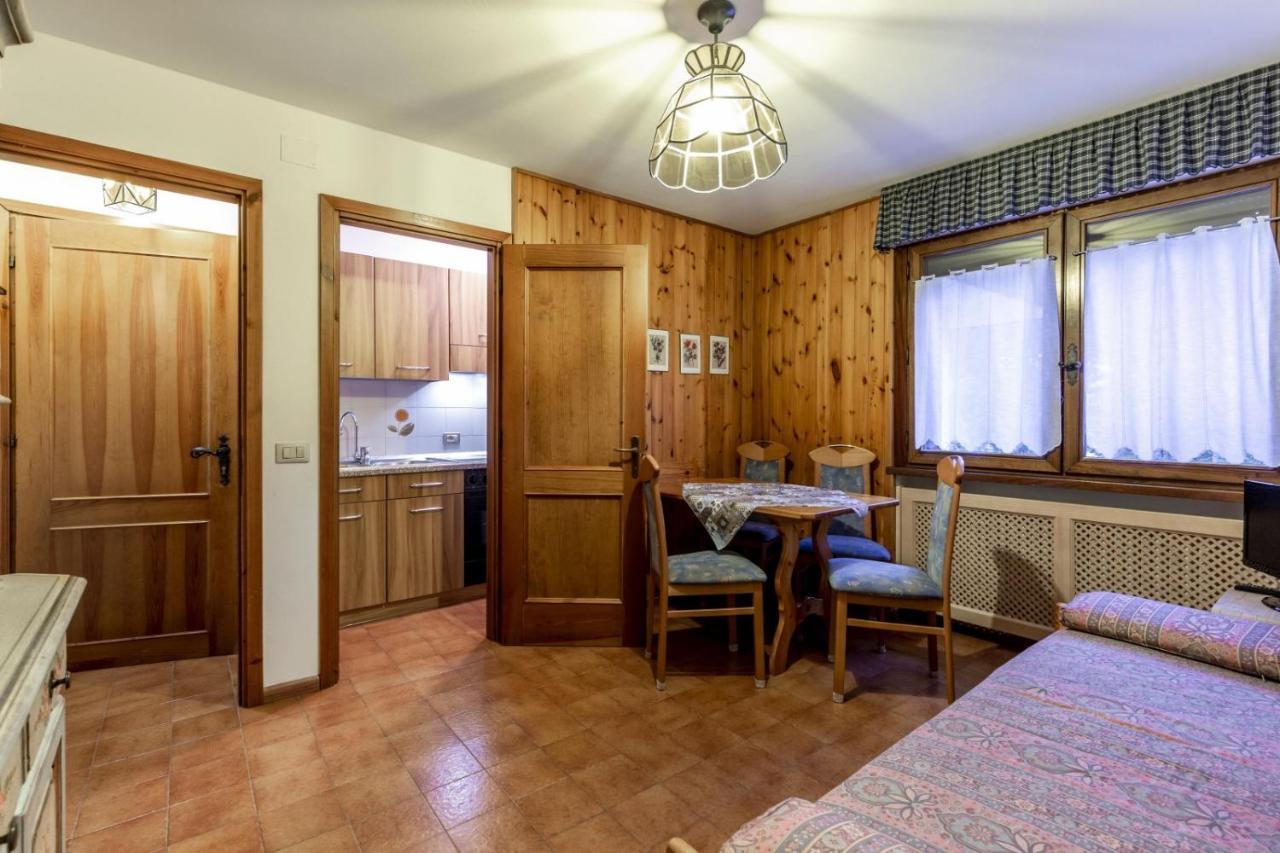 Des Alpes 3 Appartement Canazei Buitenkant foto