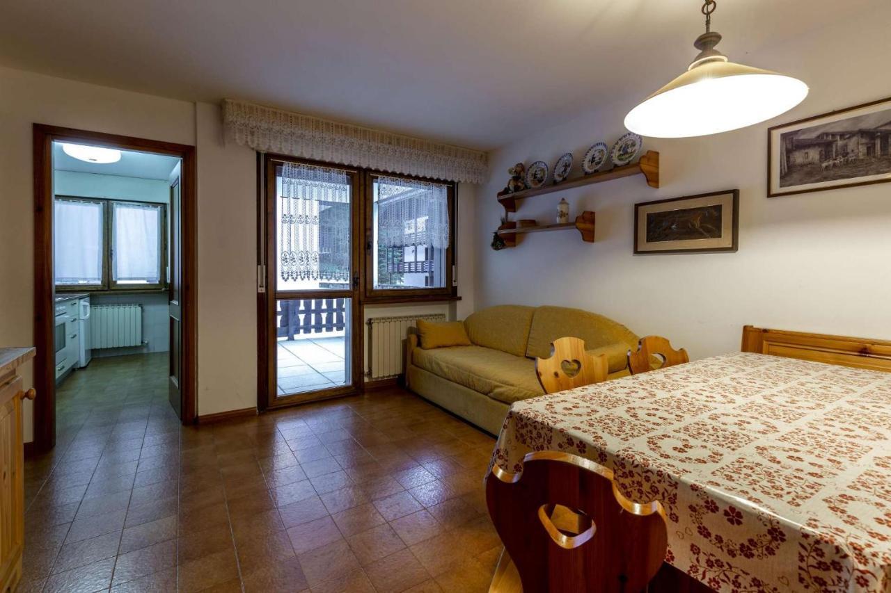 Des Alpes 3 Appartement Canazei Buitenkant foto